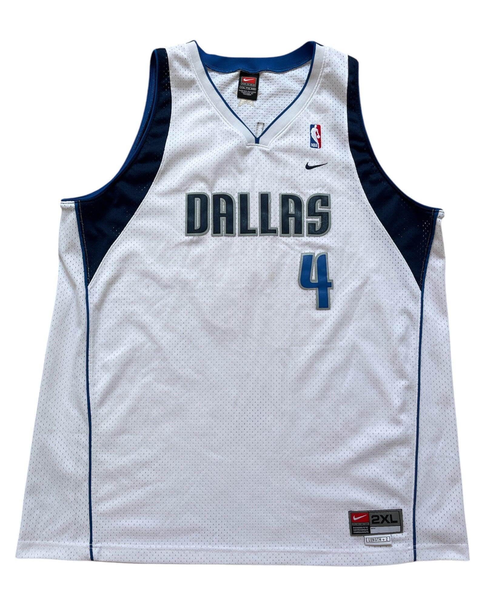 Segunda vida - Camisola NBA Dallas Mavericks 2002/2004 Finley - Como novo 2/2