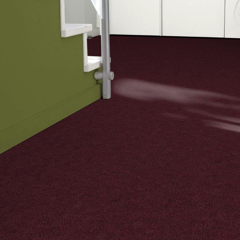 Alfombra Moqueta en loseta Viena Roja 50x50 cm para yoga, pilates 3/7