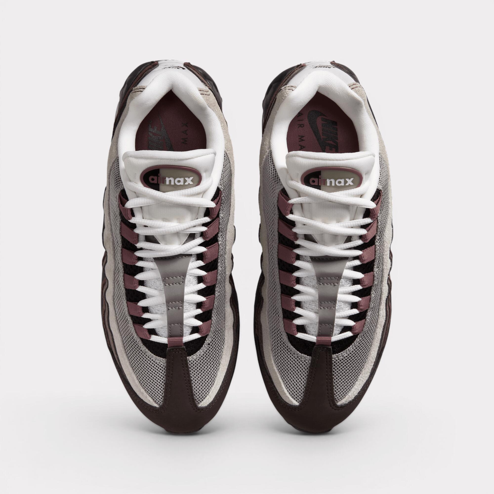 Nike Air Max 95 OG Big Bubble - Velvet Brown 5/7