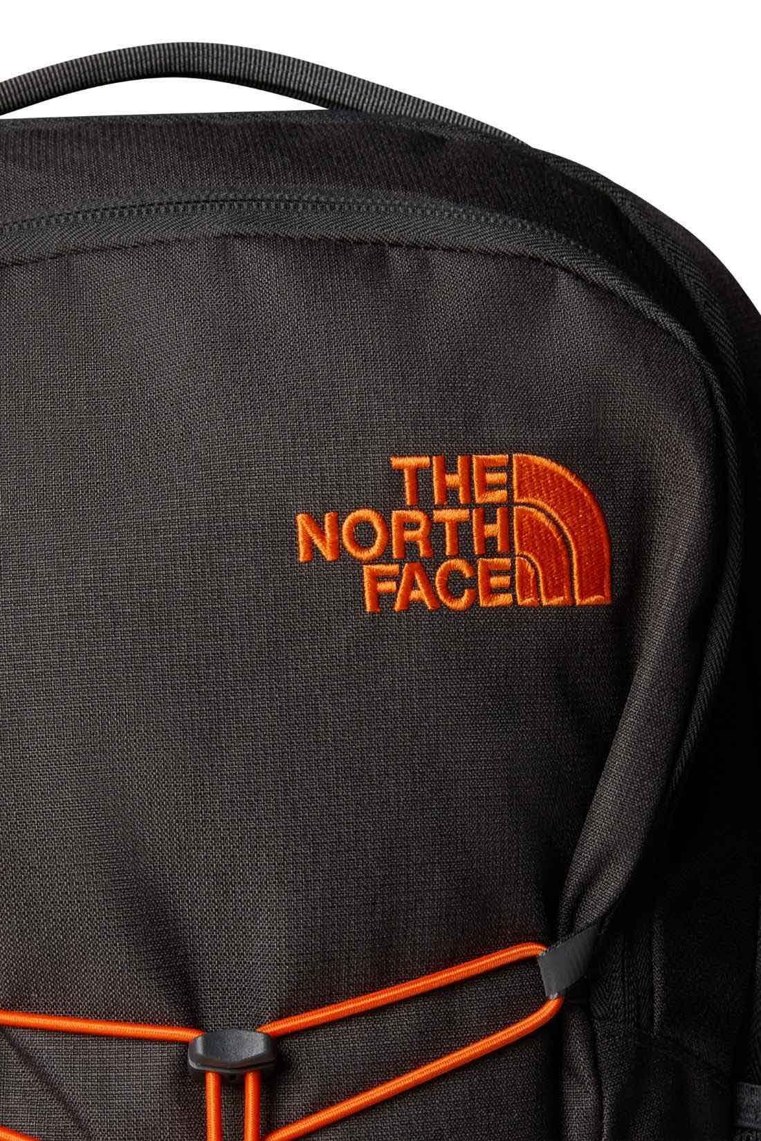 Mochila Jester da THE NORTH FACE em nylon reciclado com suspensão FlexVent. 4/7