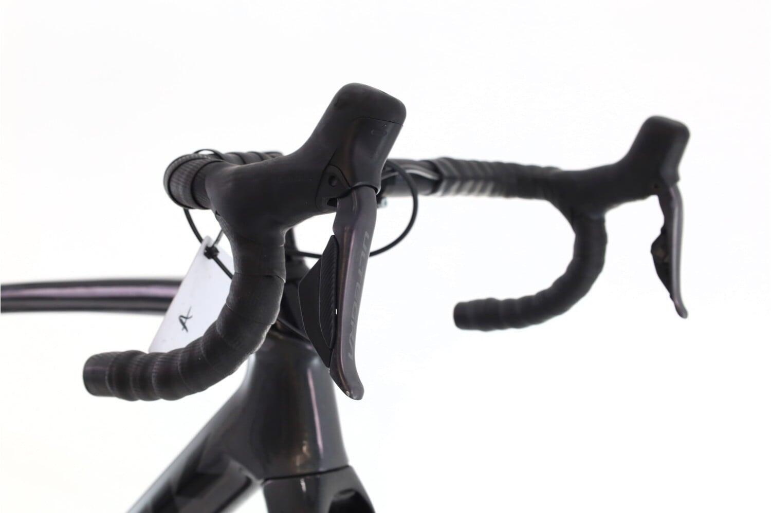 Segunda Vida · Bicicleta estrada ·  Domane SL 7 Di2 12V · Muito bom estado 6/8