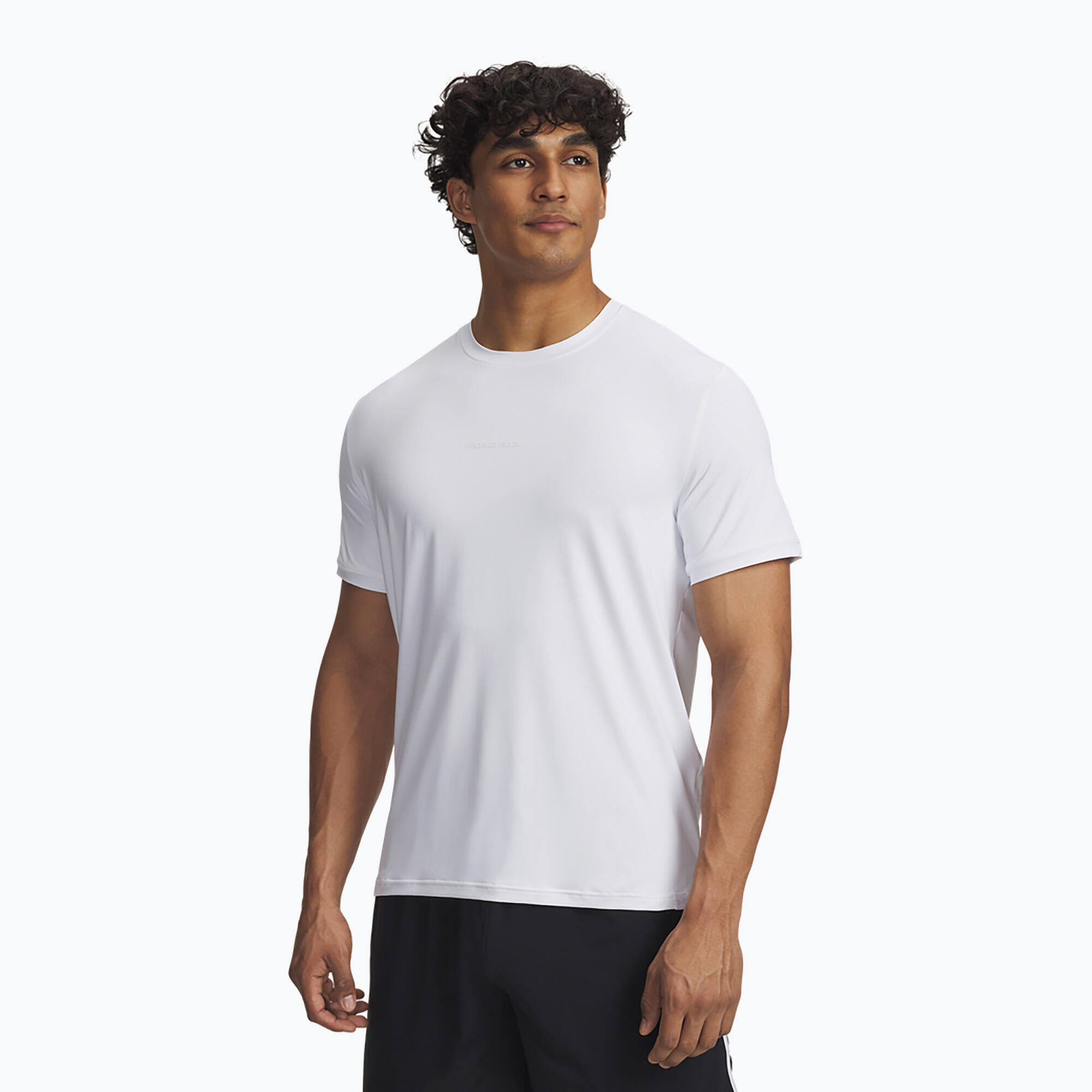 UNDER ARMOUR picture