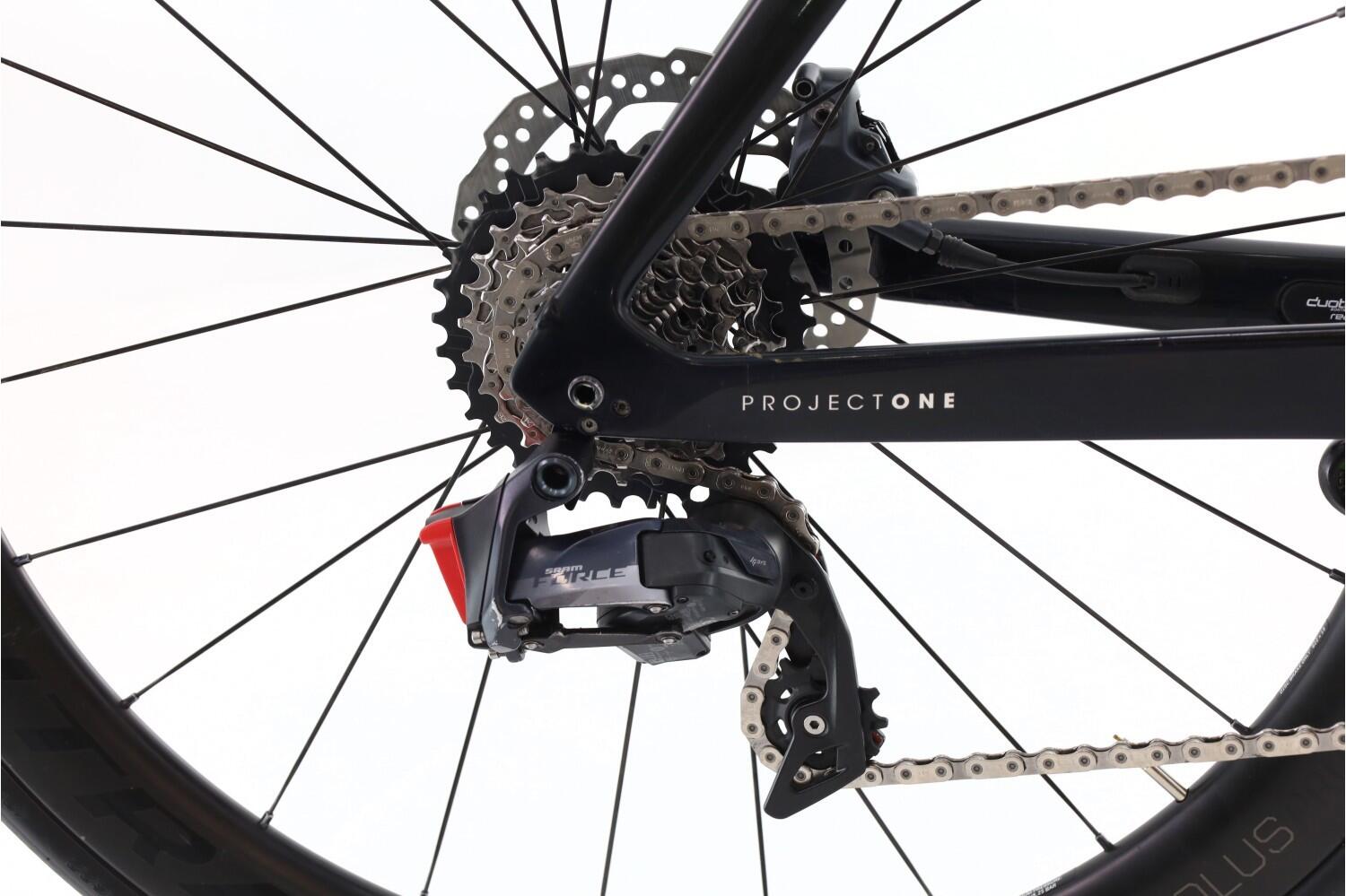 Segunda Vida · Bicicleta estrada ·  Madone SLR AXS 12V · Muito bom estado 3/8