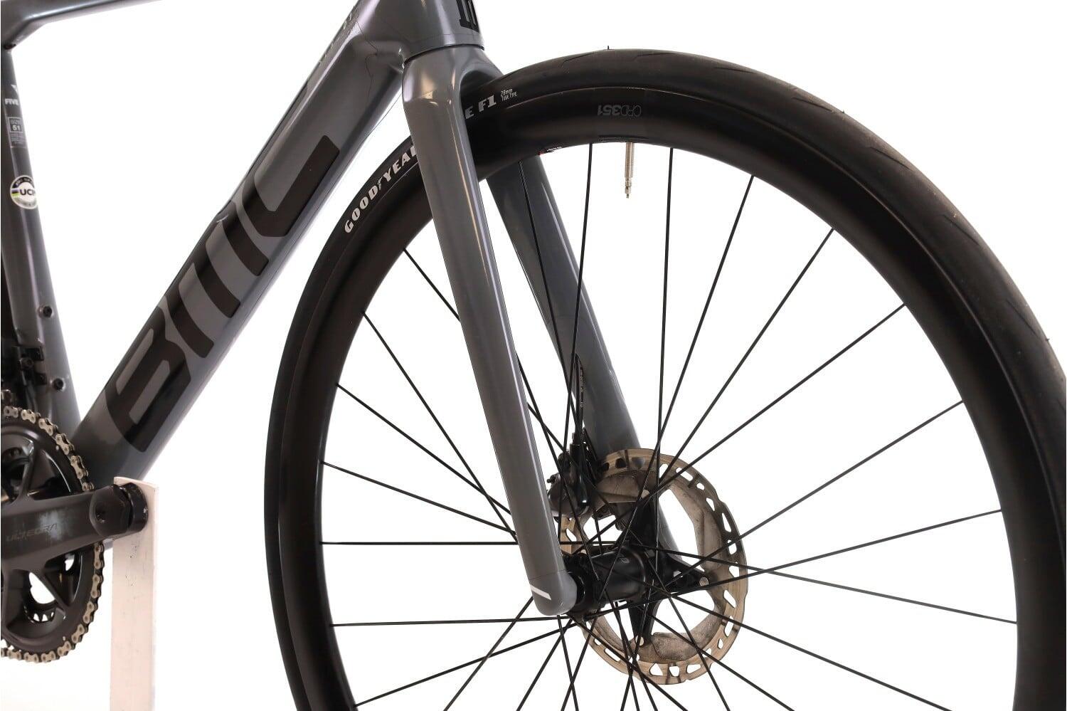 Vélo de route reconditionné ·  SLR 01 Five Di2 12V · Très bon état 5/8