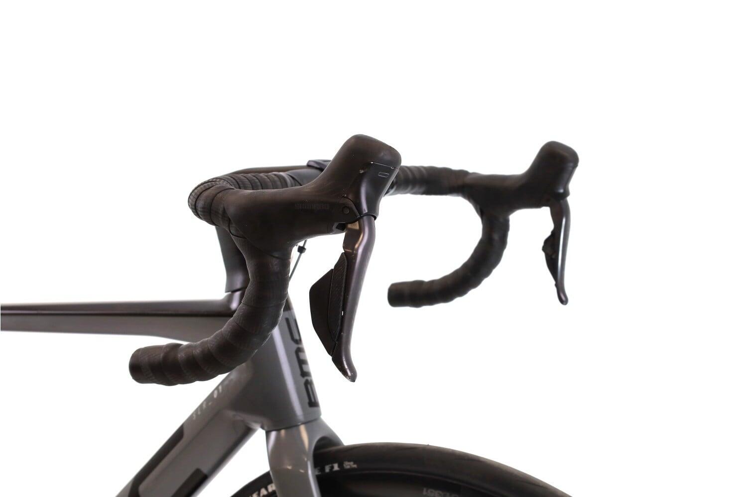 Vélo de route reconditionné ·  SLR 01 Five Di2 12V · Très bon état 6/8