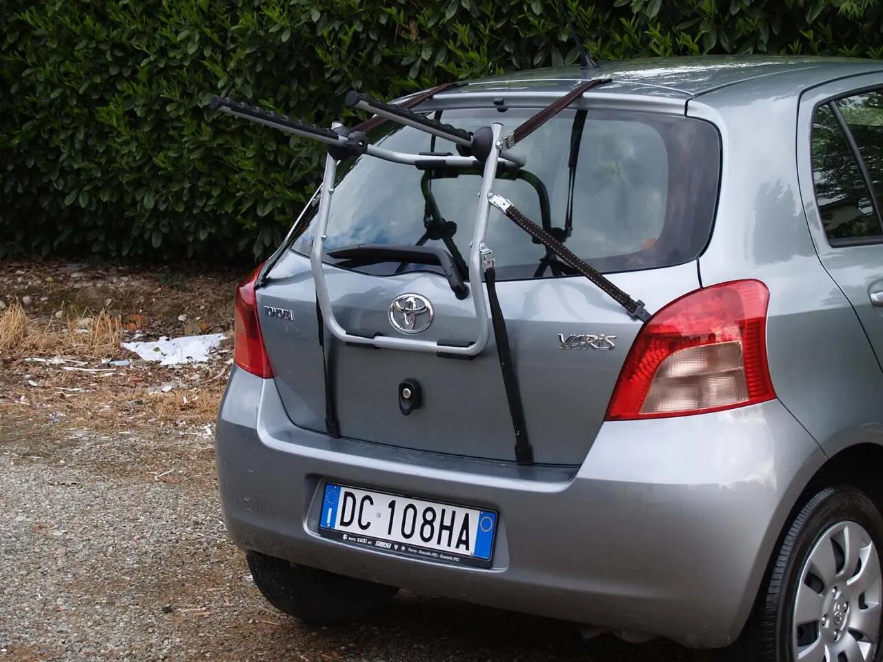 Porte-vélos sur hayon Menabo Biki – pour 3 vélos, charge 45 kg, pliable, acier 5/7