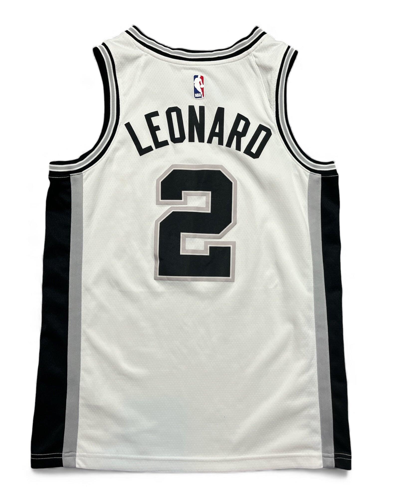 Segunda vida - Camisola NBA San Antonio Spurs Home - Como novo 2/2
