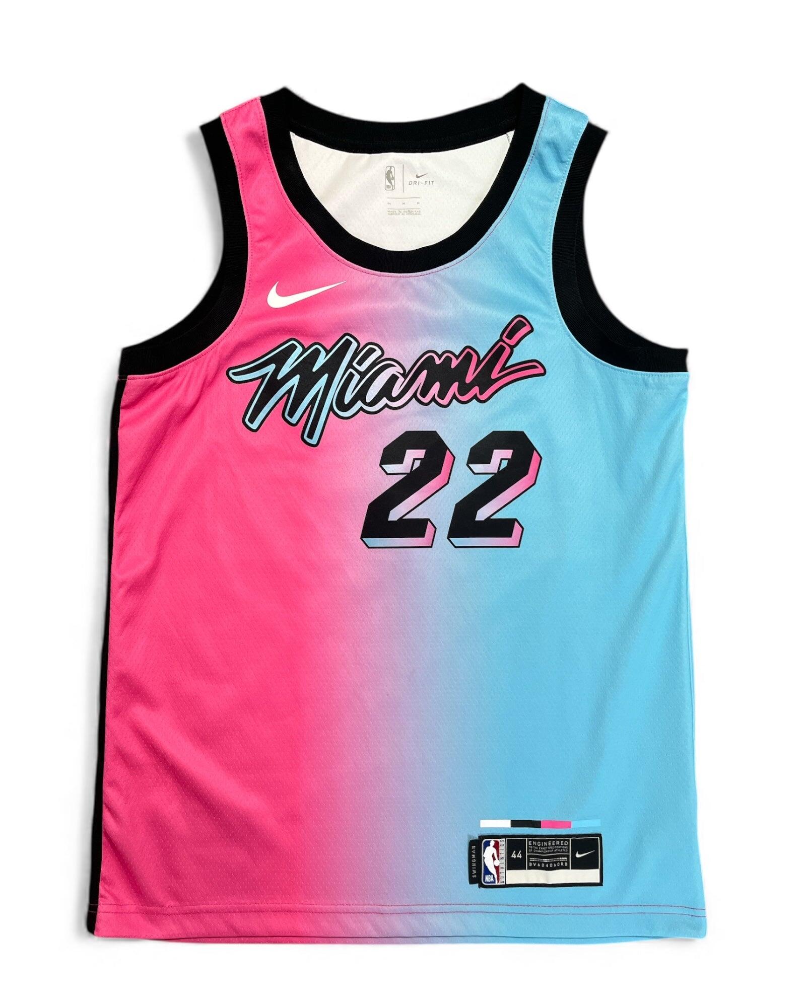 NIKE picture
