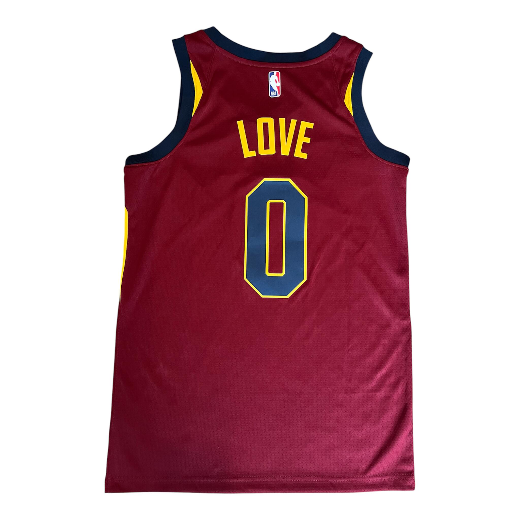 Segunda vida - Camisola NBA Cleveland Cavaliers 2017/2023 Love - Como novo 2/2