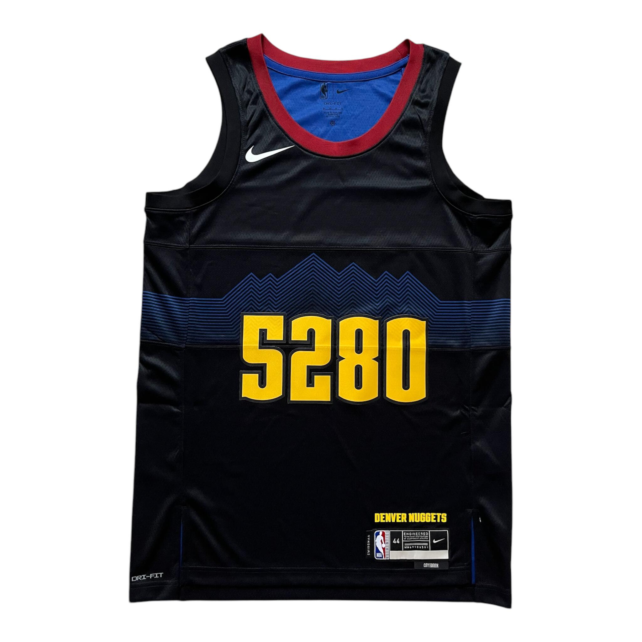 NIKE picture