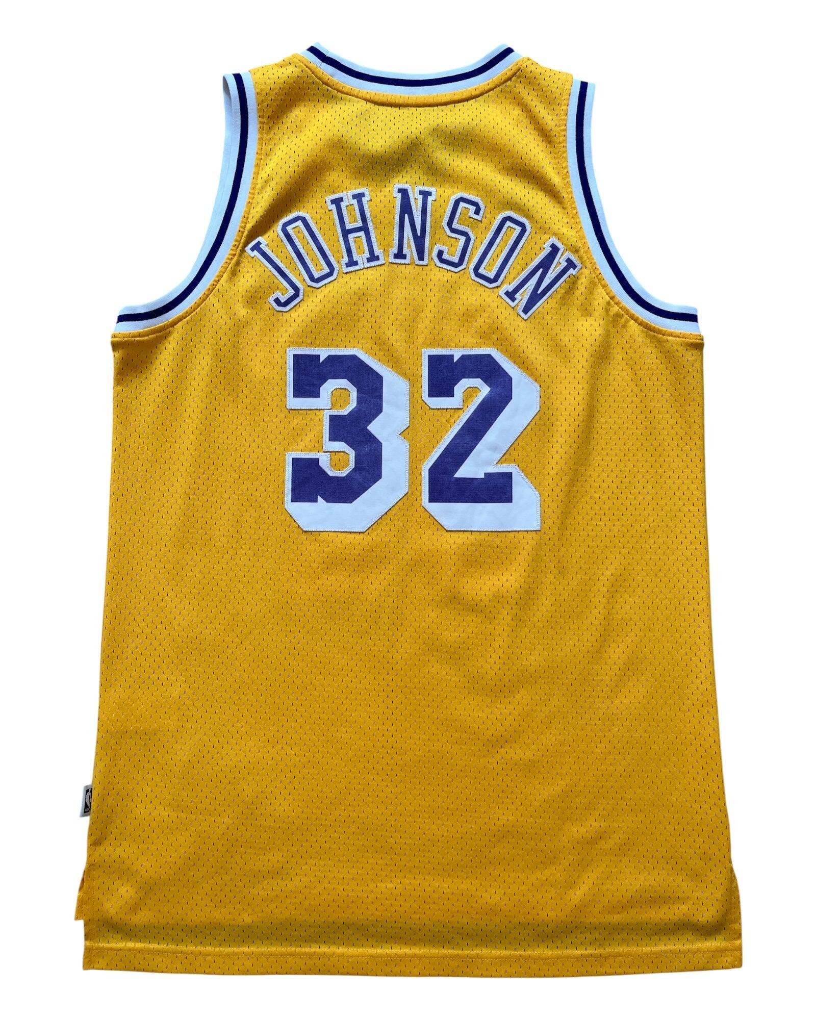 Segunda vida - Camisola NBA Los Angeles Lakers Home - Como novo 2/2