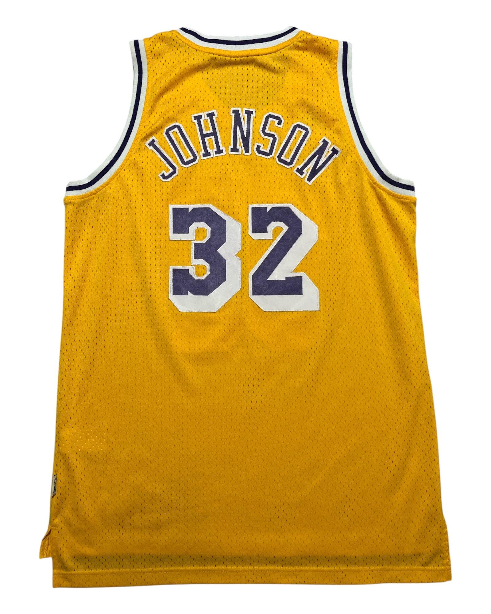 Segunda vida - Camisola NBA Los Angeles Lakers Home - Como novo 2/2