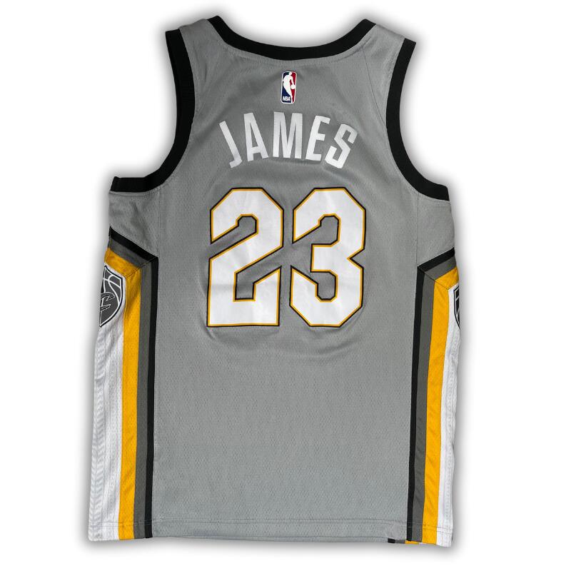 Segunda vida - Camisola NBA Cleveland Cavaliers 2017/2018 Edition - Como novo 2/2