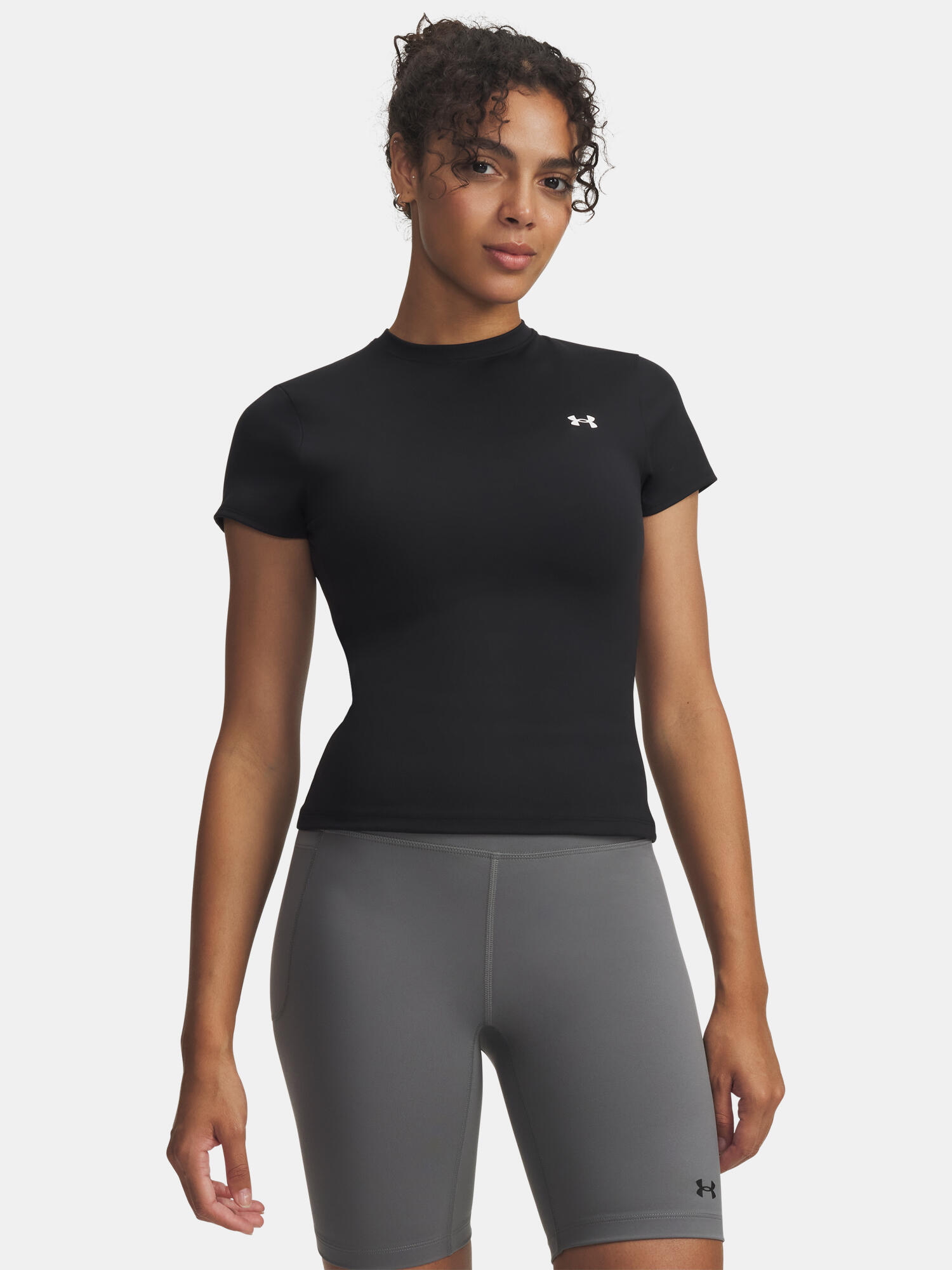 UNDER ARMOUR picture