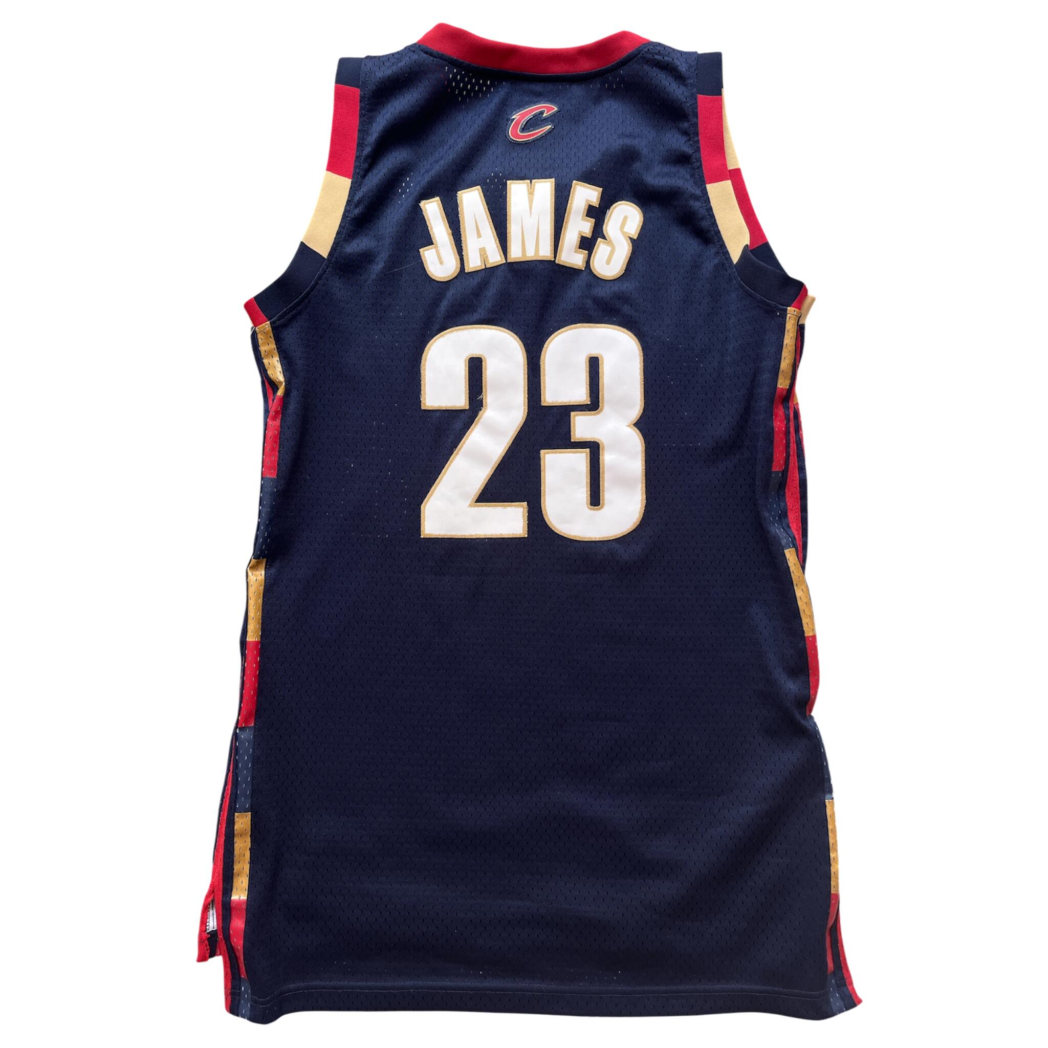 Segunda vida - Camisola NBA Cleveland Cavaliers 2008/2010 James - Como novo 2/2