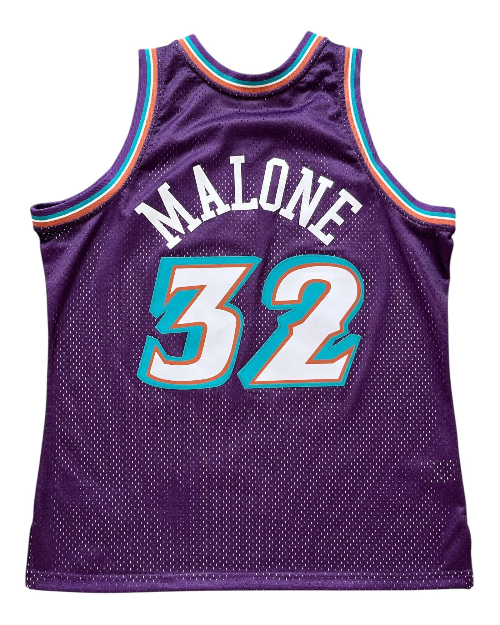 Segunda vida - Camisola NBA Utah Jazz 1996/1997 Malone - Como novo 2/2