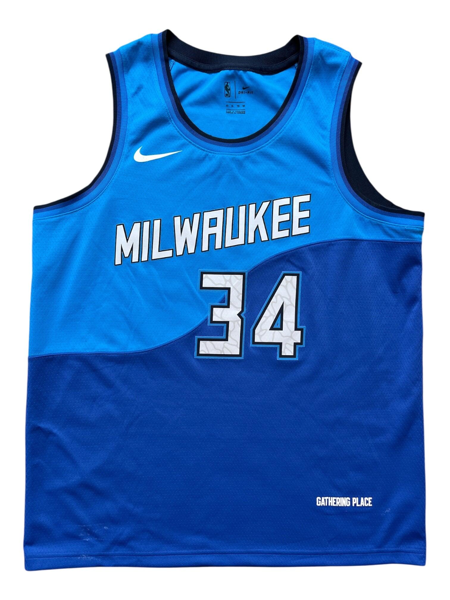 NIKE picture