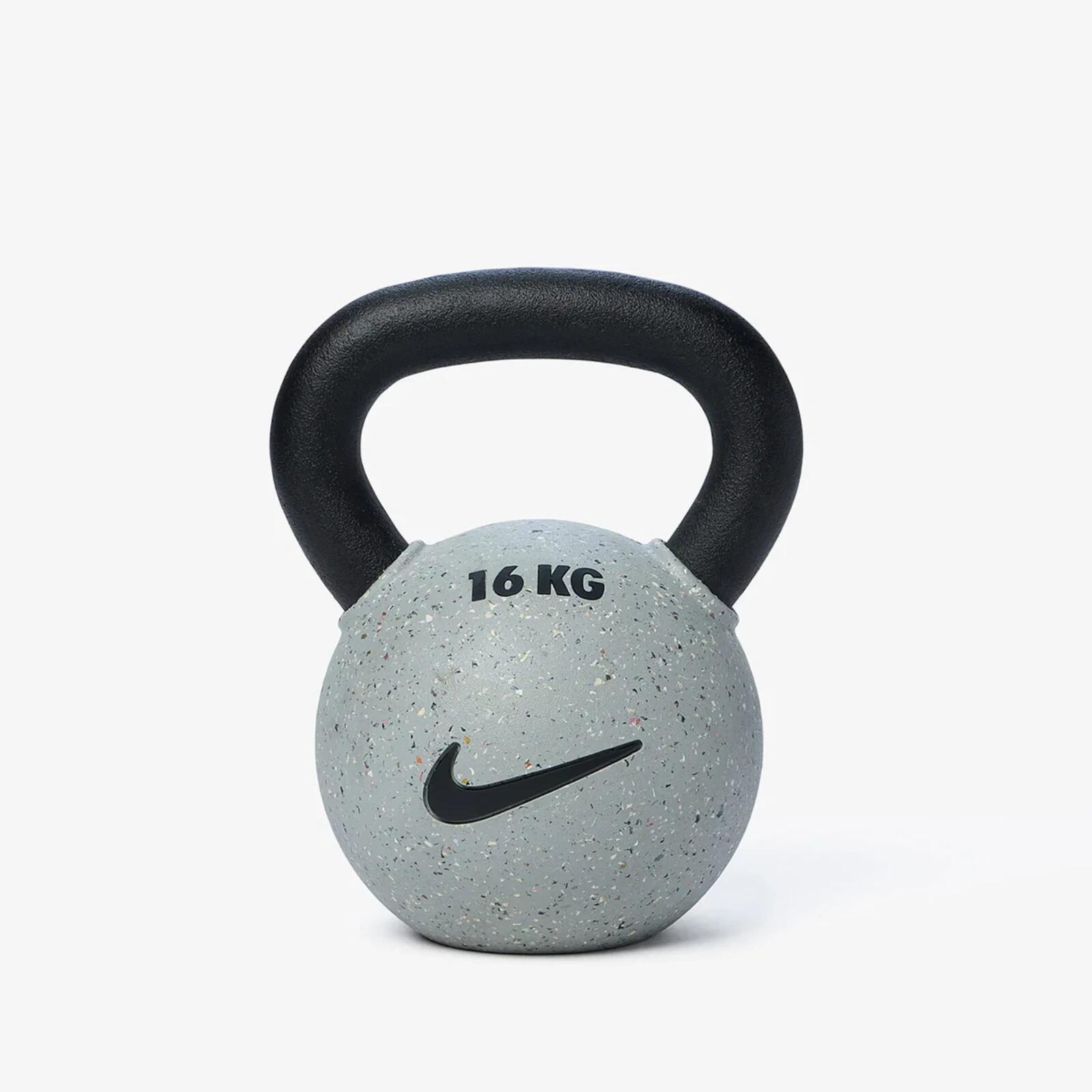 NIKE STRENGTH picture