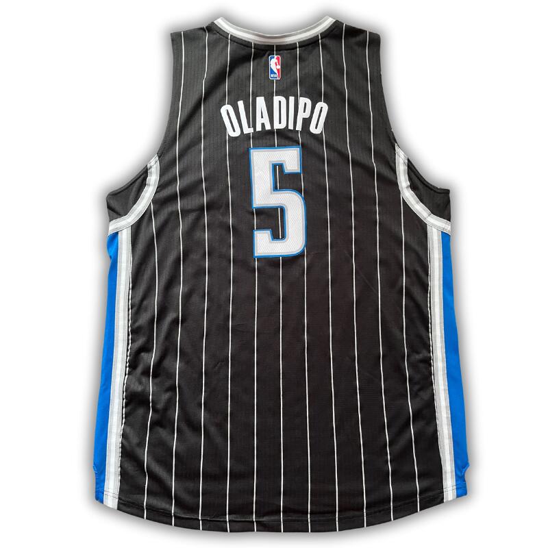 Segunda vida - Camisola NBA Orlando Magic 2014/2016 Oladipo - Como novo 2/2