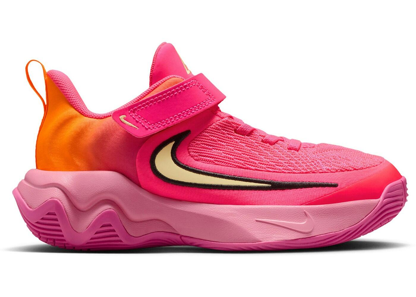 NIKE picture