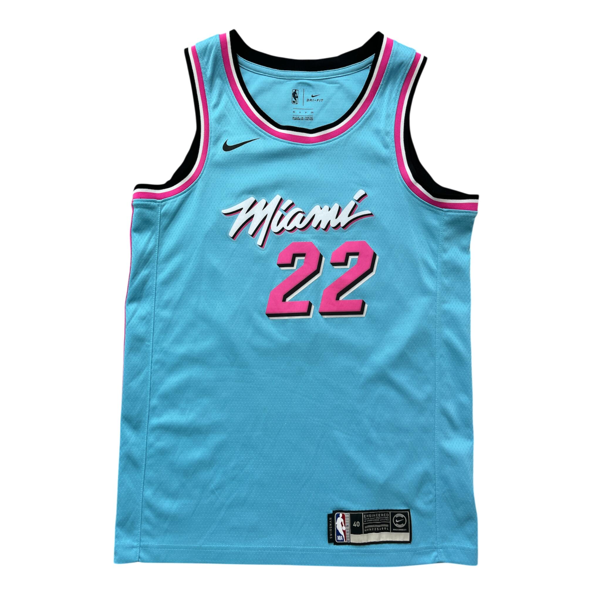 NIKE picture