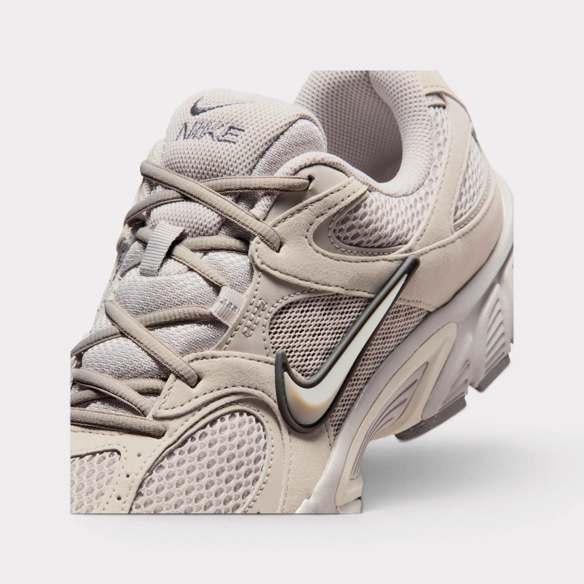 Nike V5 RNR - Moon Particle 7/7