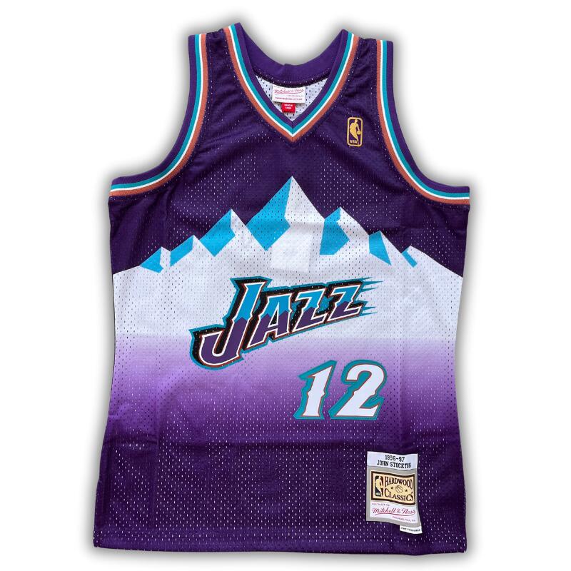 MITCHELL & NESS picture