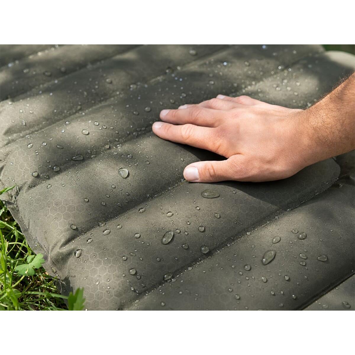 Luchtbed Dromluft - opblaasbaar matras - 205 x 65 cm - 8 cm dik 5/10