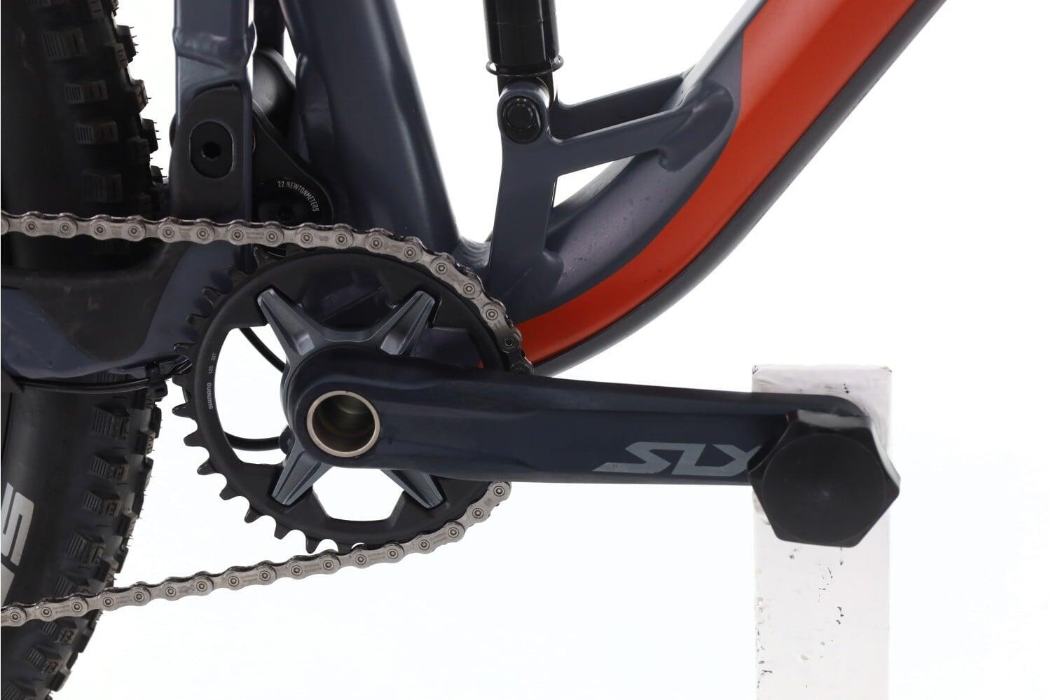 Refurbished MTB Fully ·  Riot Trail Essential XT · Sehr guter Zustand 4/8
