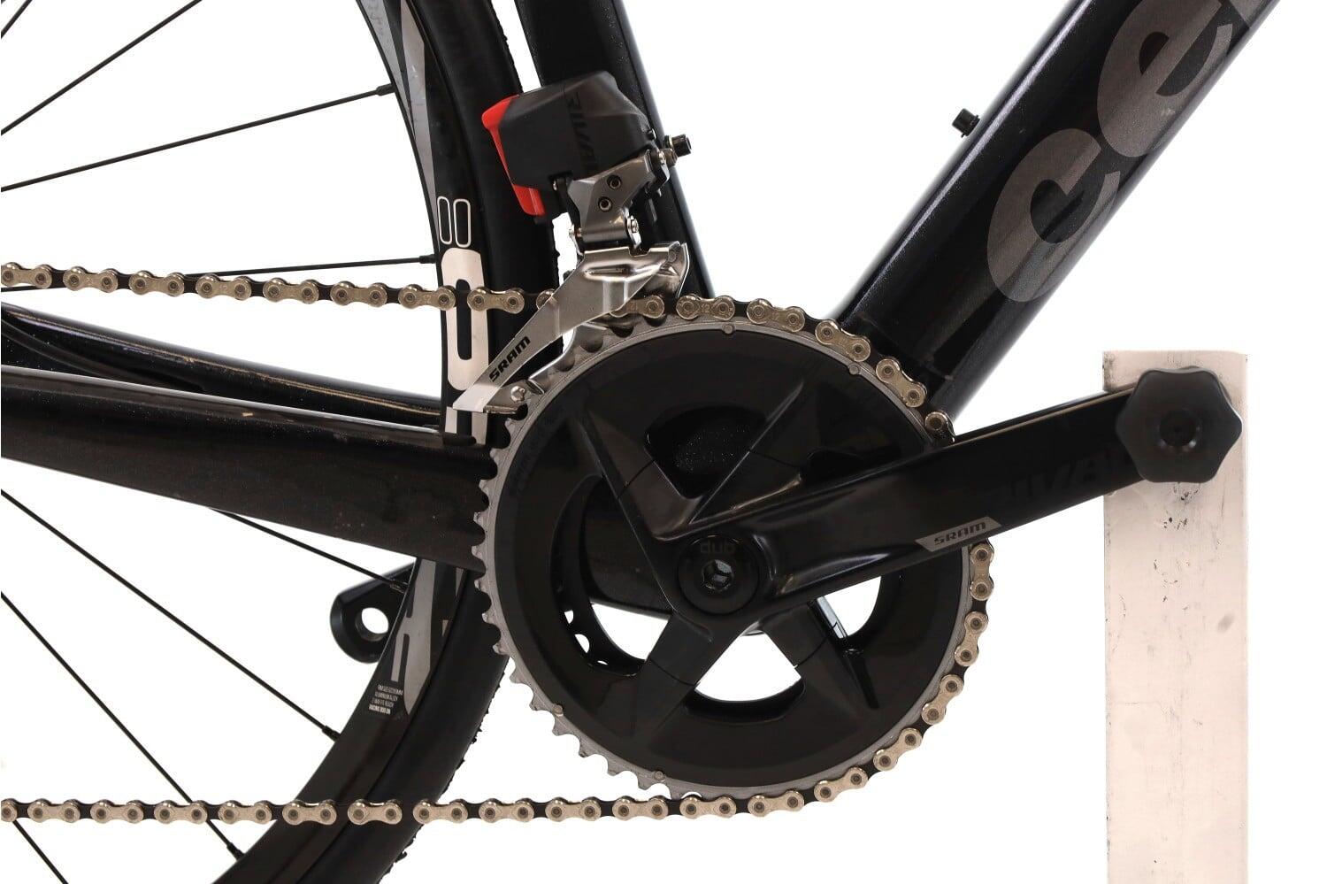 Vélo de route reconditionné · Cervelo Caledonia AXS 12V · Très bon état 4/8