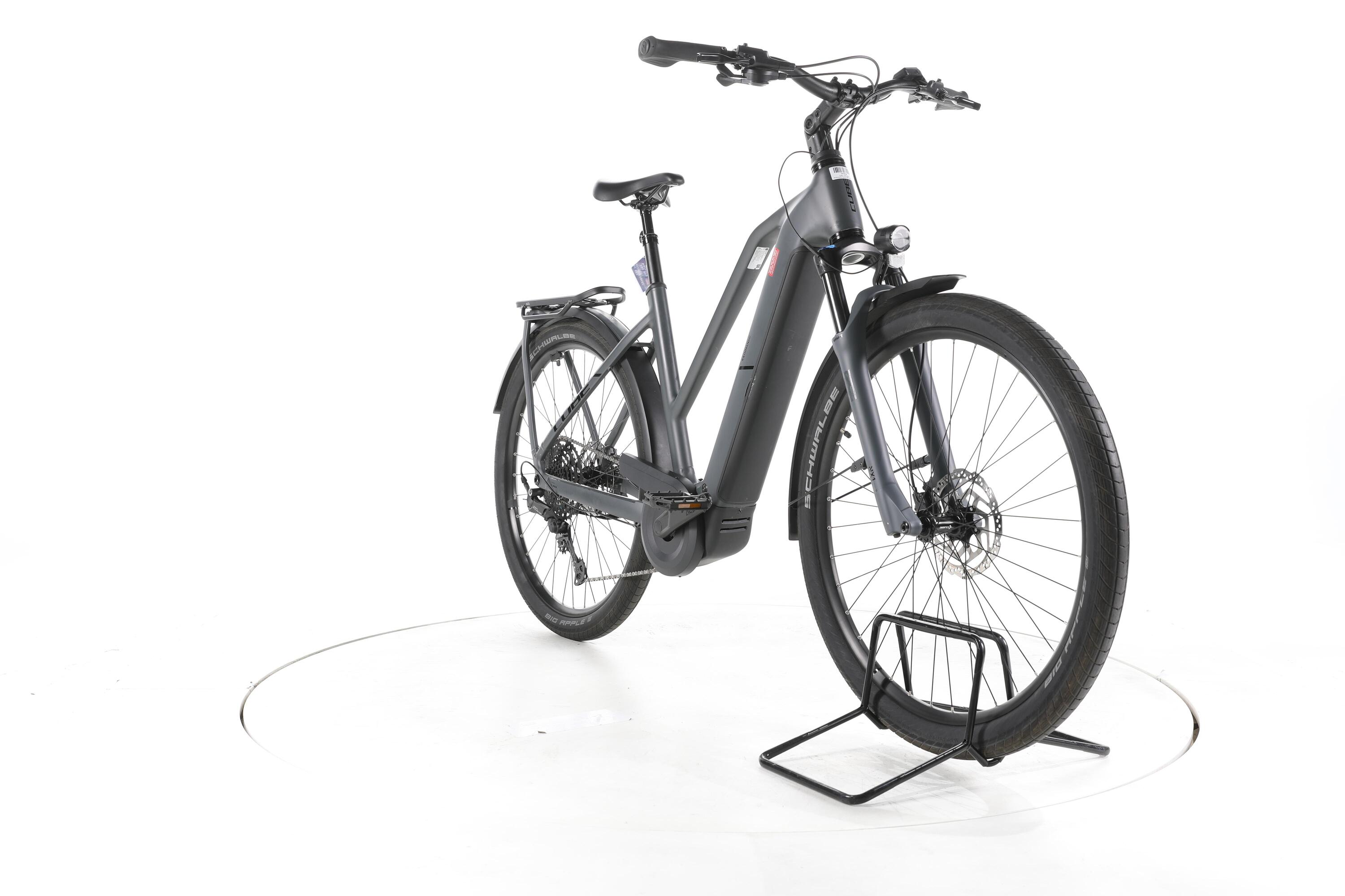 Segunda vida - Cube Kathmandu Hybrid ONE Trekking E-Bike 2025 - Buen estado 3/7