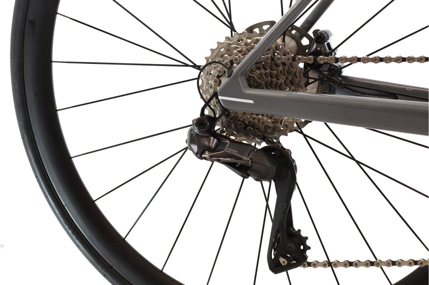 Segunda Vida · Bicicleta estrada ·  SLR 01 FIVE Di2 12V · Muito bom estado 3/8