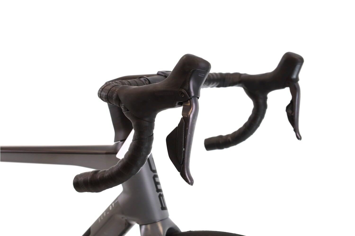 Segunda Vida · Bicicleta estrada ·  SLR 01 FIVE Di2 12V · Muito bom estado 6/8