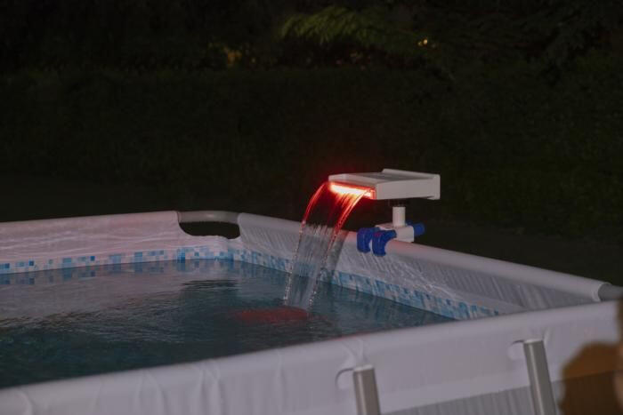 Cascada para Piscinas Tubulares Bestway con Luz LED 34x24x32 cm 9/10