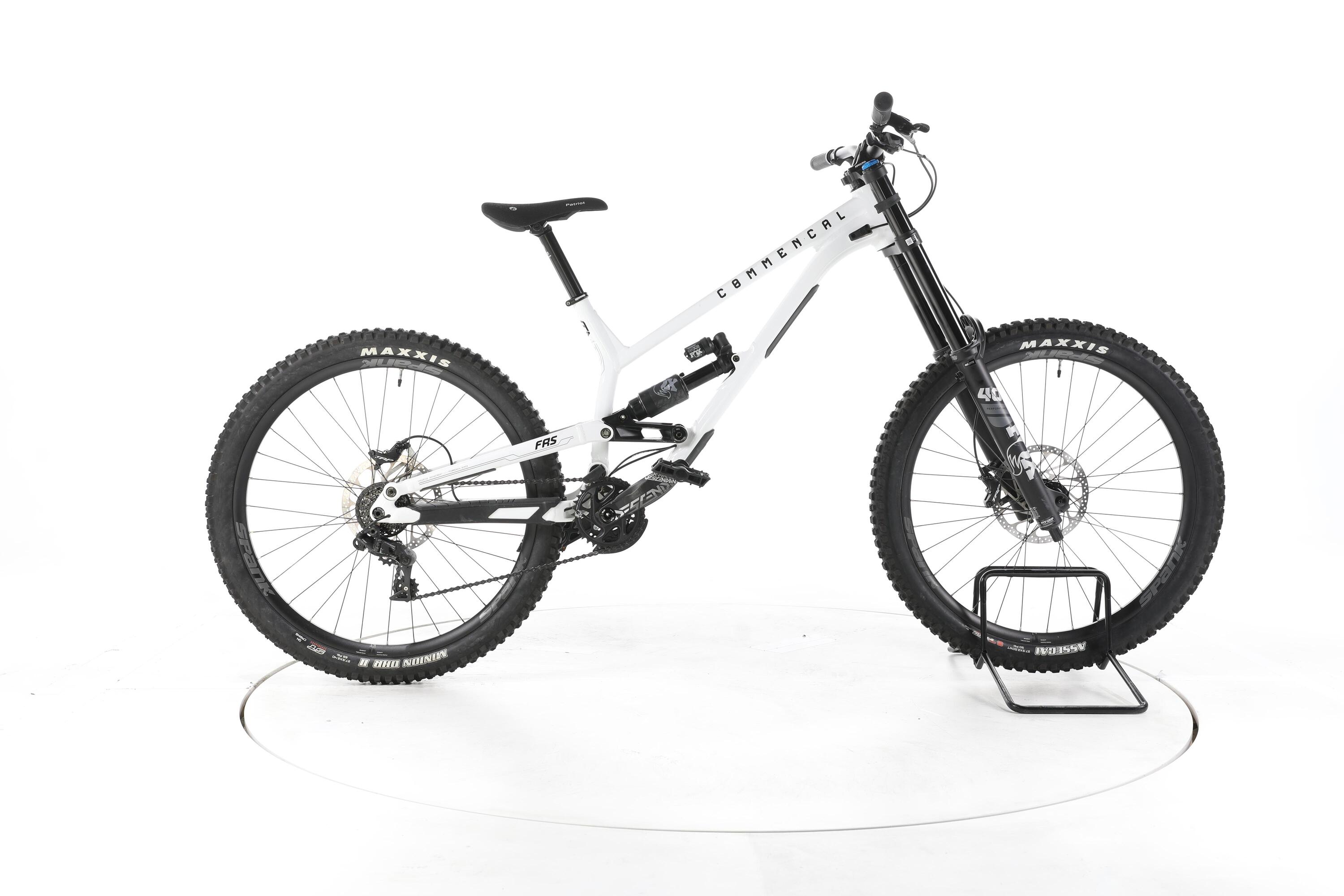 COMMENCAL picture