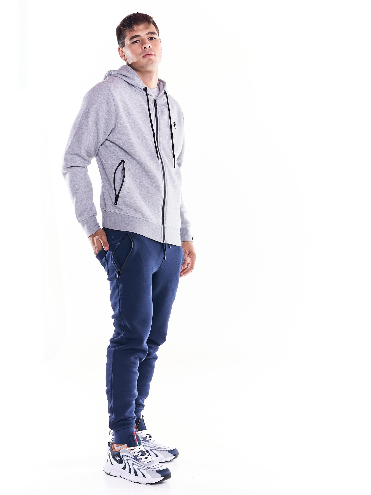 Sudadera con capucha y bolsillo grande con icono de león Soft Basic 3/6