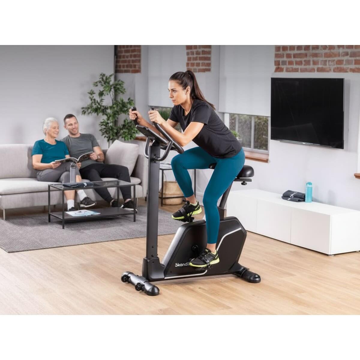 Ergómetro Cykling P10 - bicicleta estática con 32 niveles de resistencia 3/10