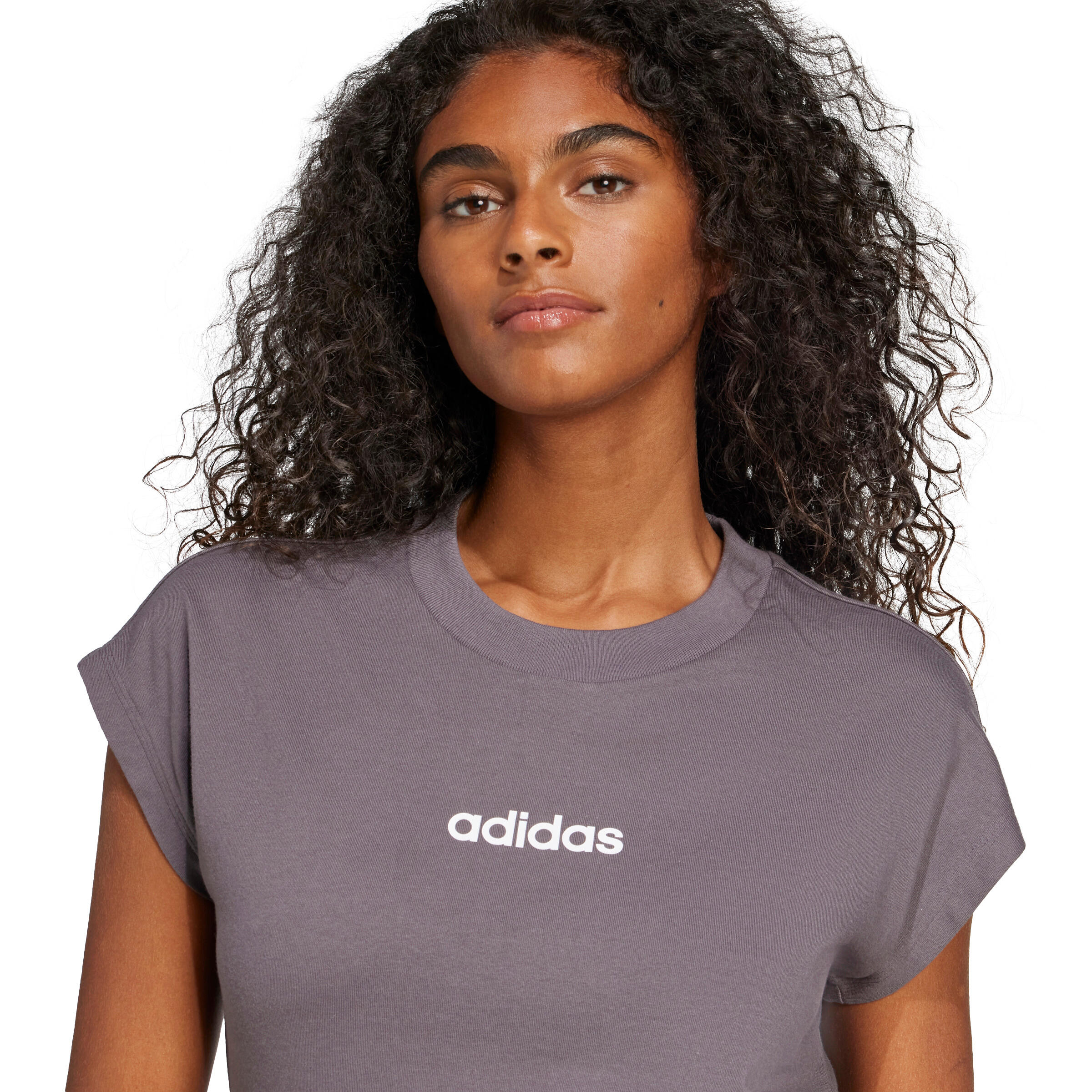 T-shirt de mulher adidas Essentials 5/10