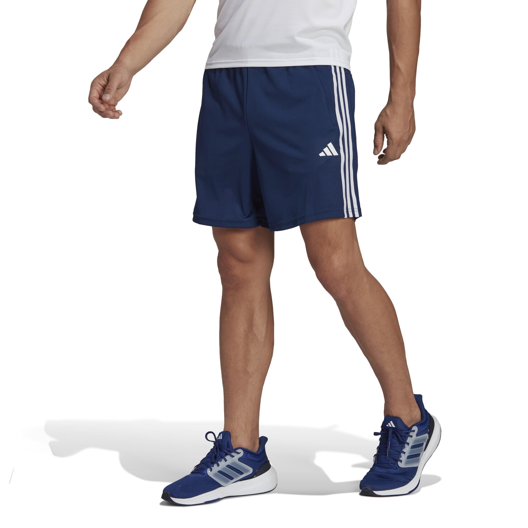 Train Essentials Piqué 3-Streifen Trainingsshorts 6/9