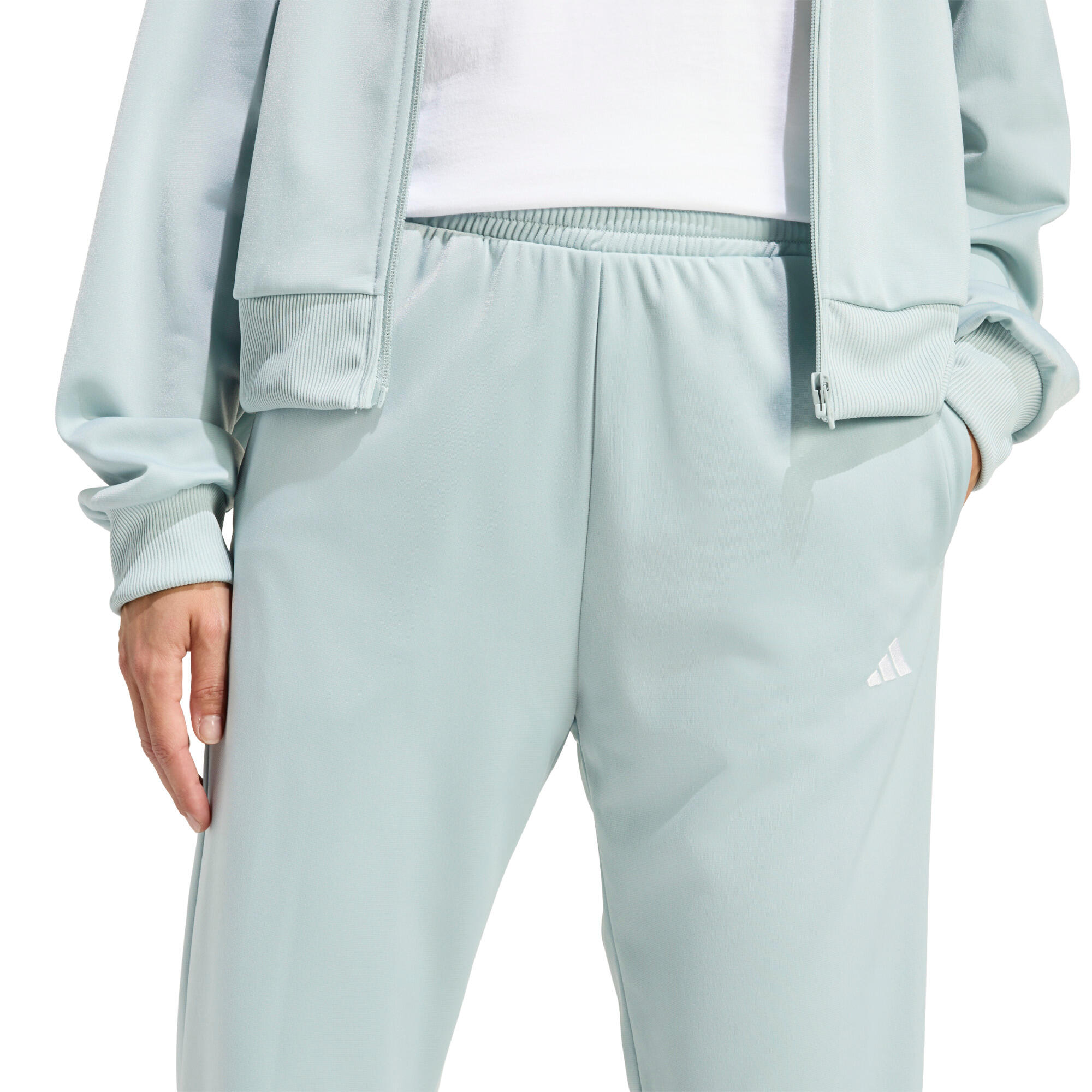 Fato de treino completo Adidas modelo KB8457 para mulheres 2/11