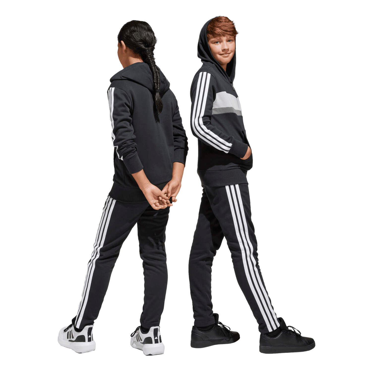 Trainingspak set Adidas model JC7520 voor unisex jongens 4/13