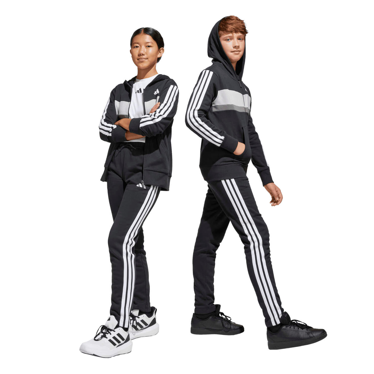 Trainingspak set Adidas model JC7520 voor unisex jongens 2/13