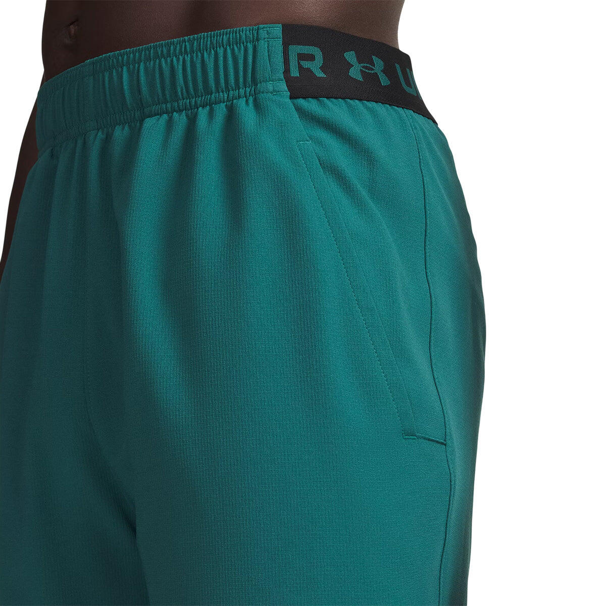 Under Armour Herren Shorts Vanish Woven 6in Shorts 1373718 4/8