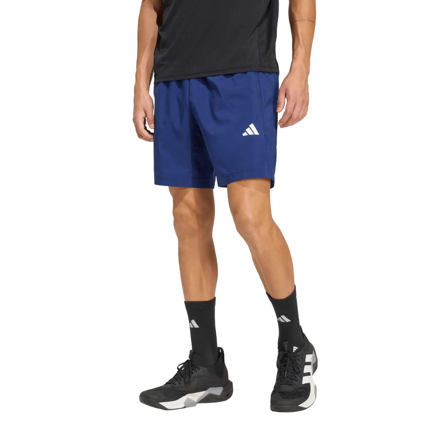WORKOUT ESSENTIALS BASE SHORTS, GEWEBT 7/11