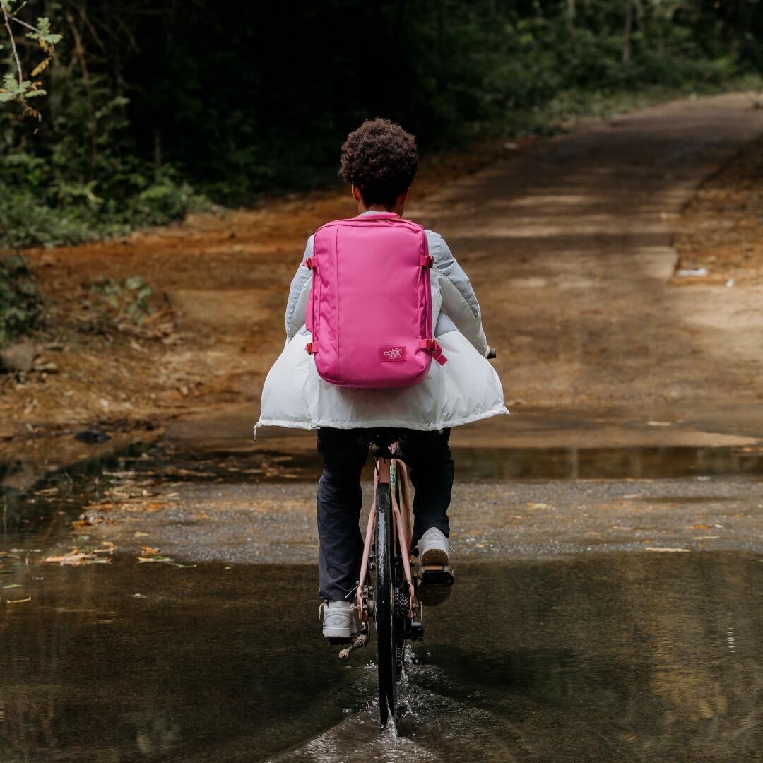 Plecak podróżny CabinZero Classic 36 L - lovestruck pink 6/7