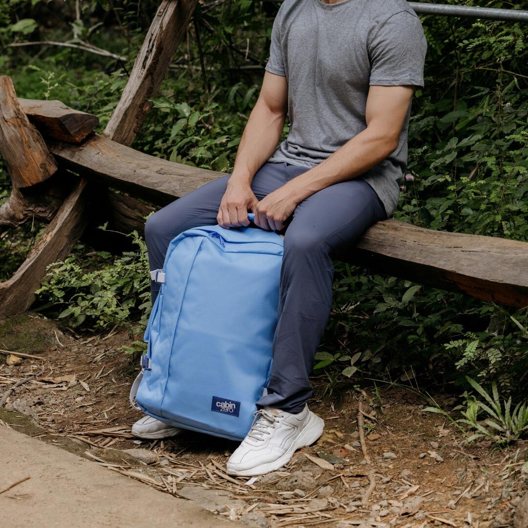 Cestovní batoh CabinZero Classic 36L 5/12