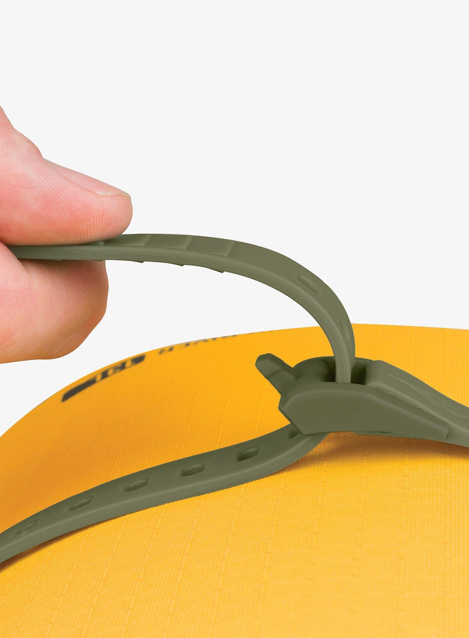 Paski mocujące Sea to Summit Stretch-Loc Strap Set - burnt olive 3/4