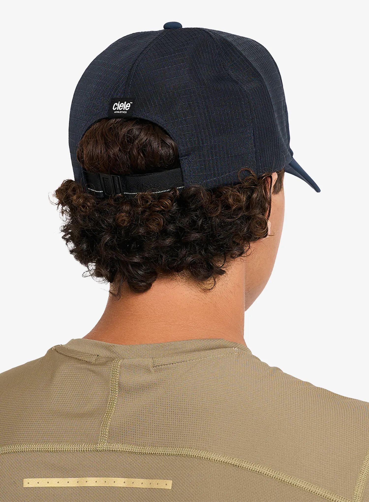 Czapka z daszkiem Ciele TRL Cap SC Comp Capital Cross 4/6
