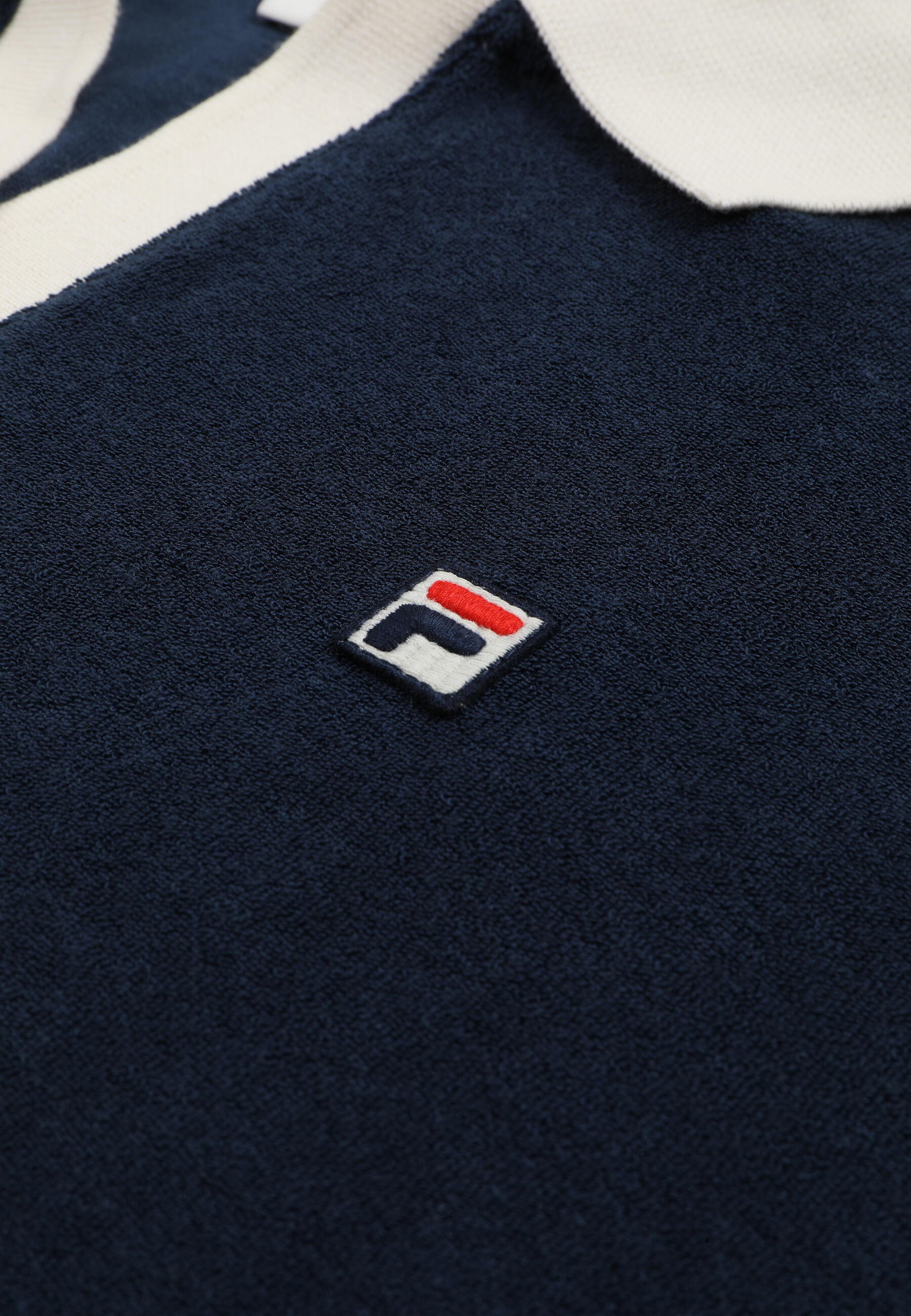 FILA Apparel BELFORT Relaxed Johnny-Kragen Frottee-Top 3/3