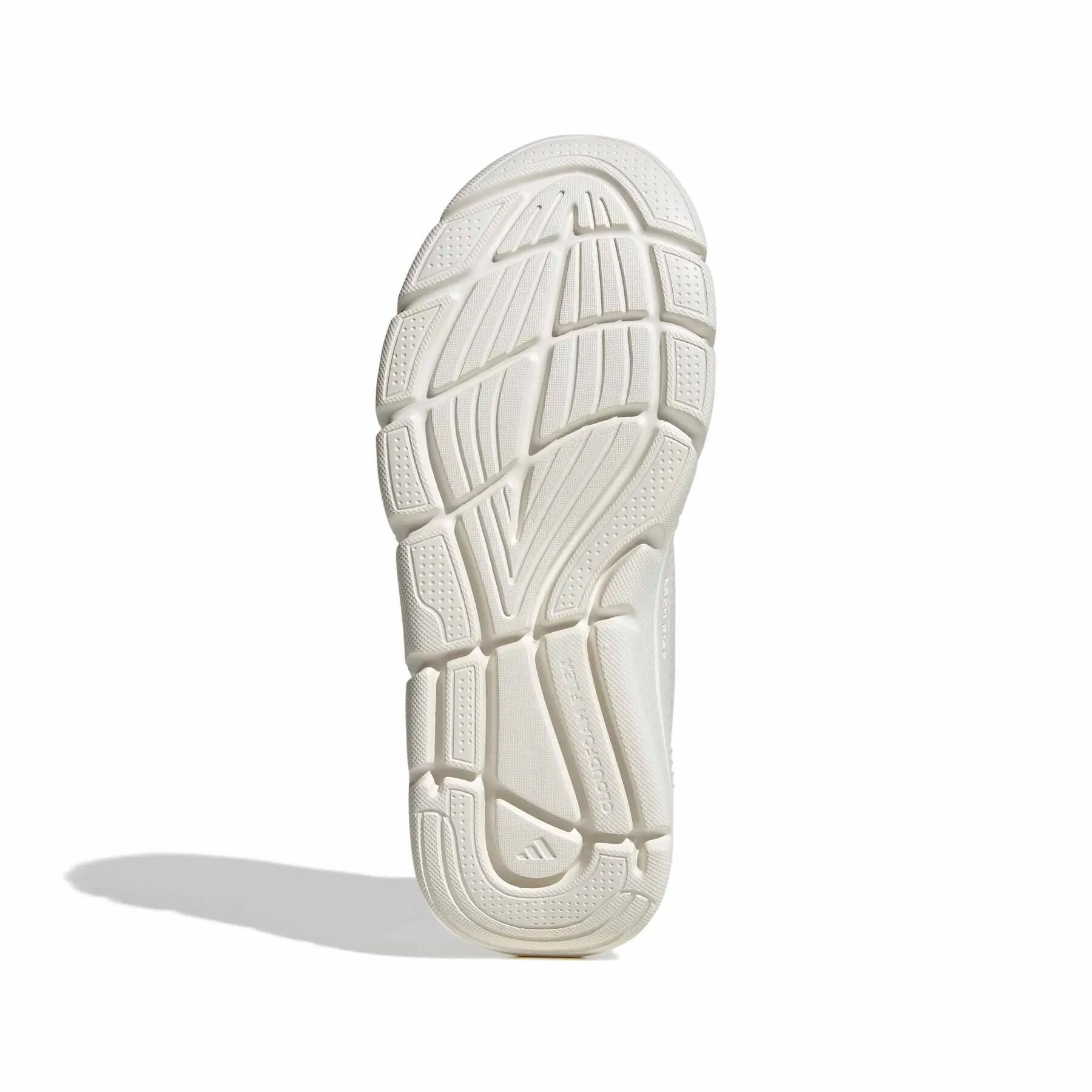 Baskets à lacets élastiques femme adidas Cloudfoam Flex 6/7